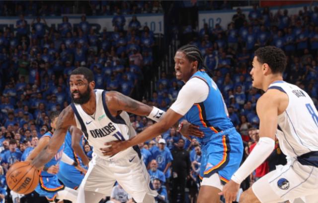 开云入口-爱上防守的欧文不好惹！辅佐东契奇如当年辅佐詹皇